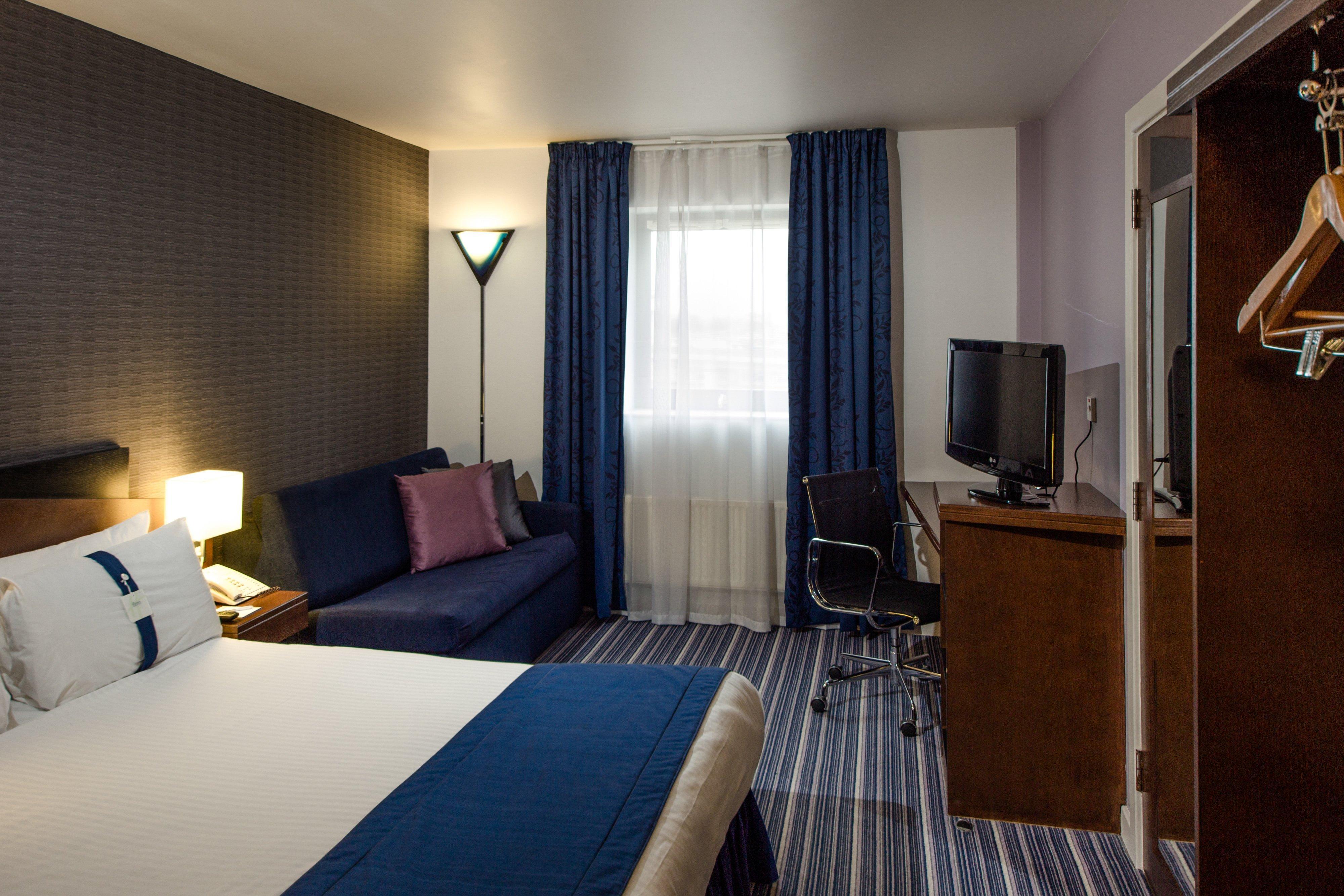 Holiday Inn Express Royal Docks By Ihg London Exterior foto