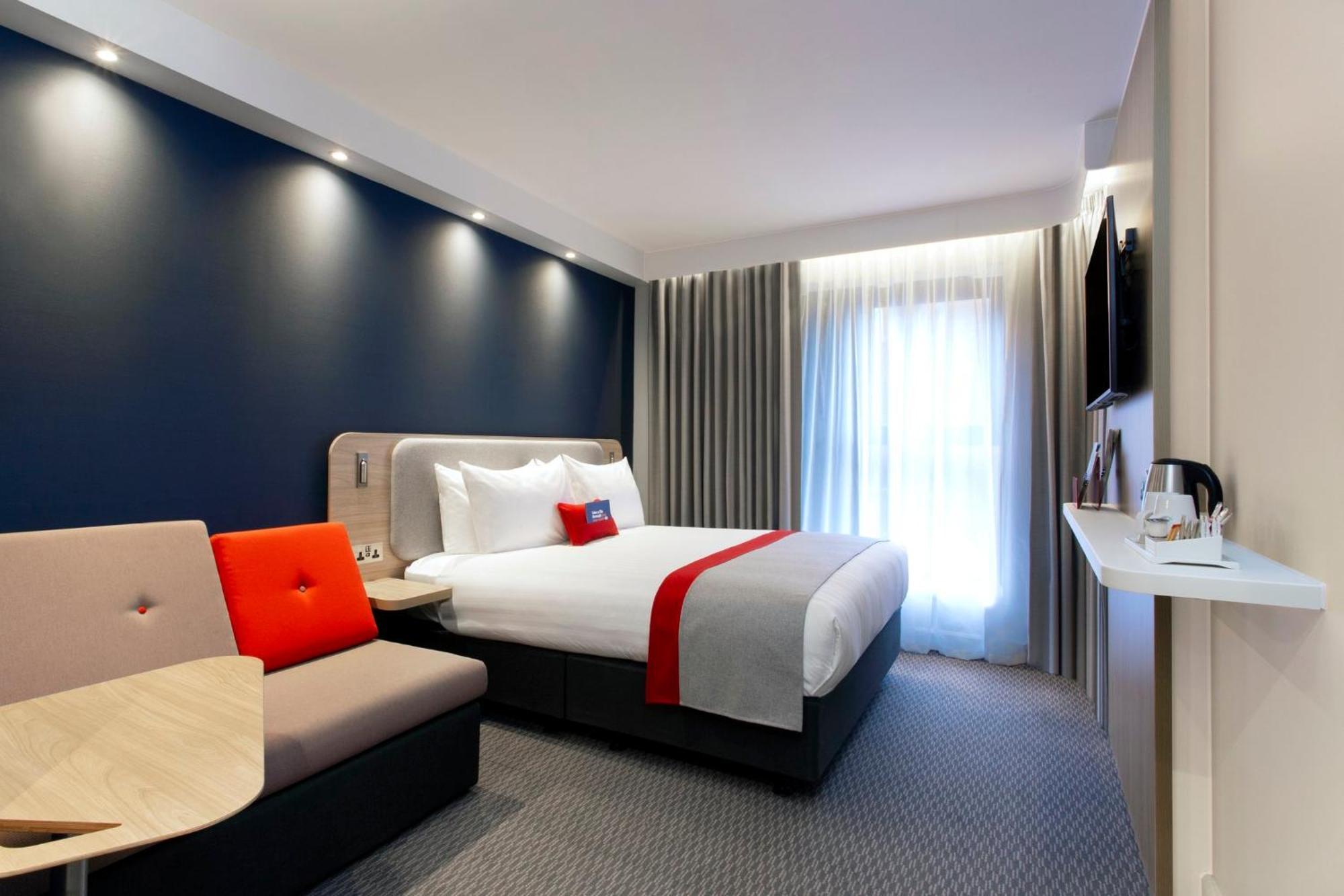 Holiday Inn Express Royal Docks By Ihg London Exterior foto